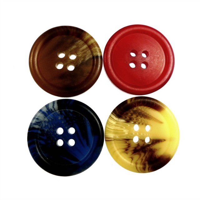 disse knappene fins også i mørkeblå, brun og lys brun